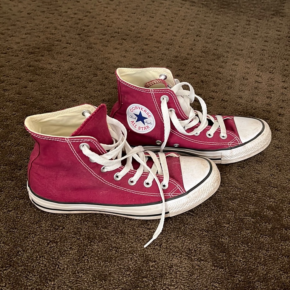 Converse high top Chucks - mens sz 4.5/womens 6.5
